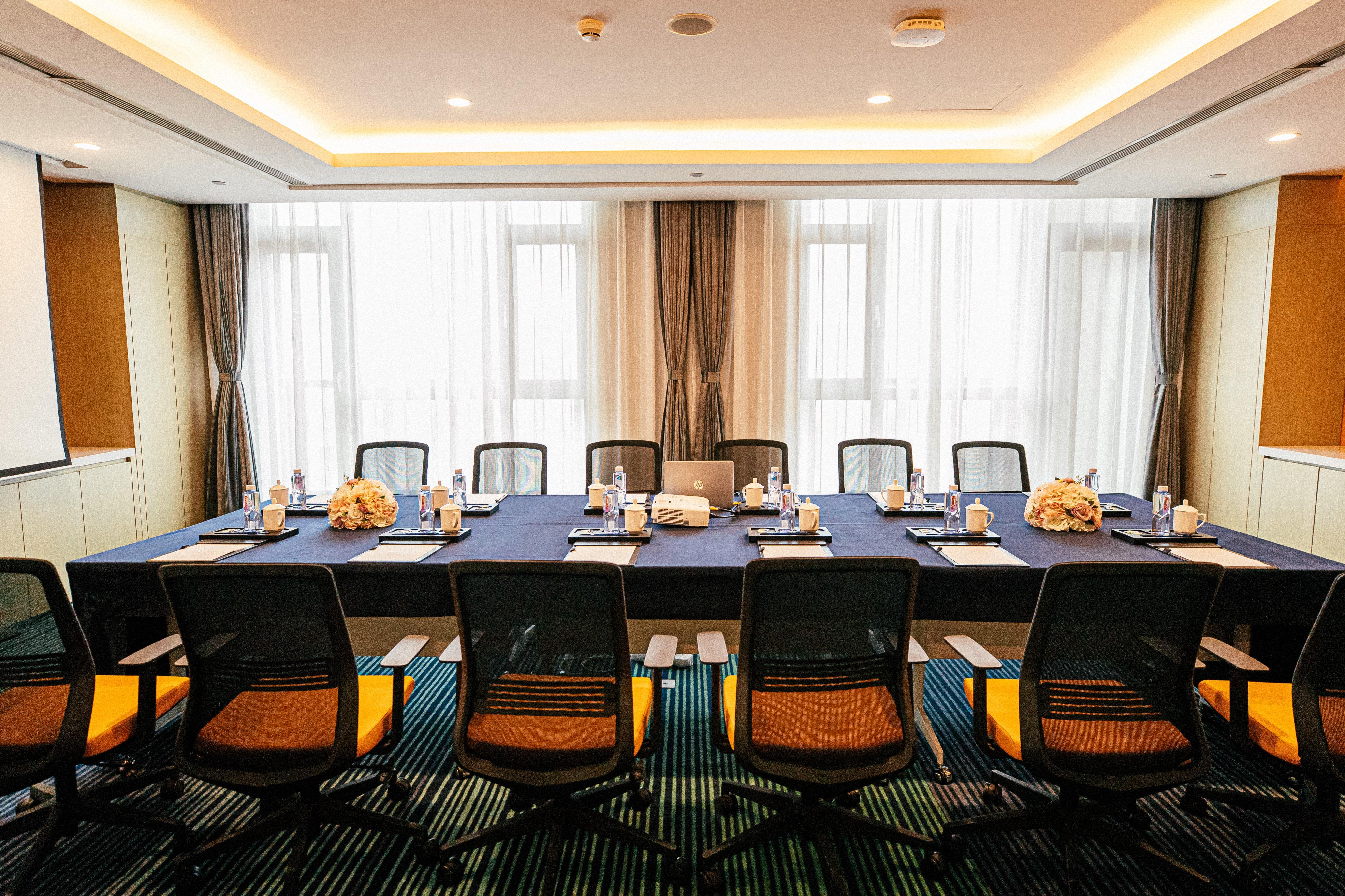Holiday Inn Express Yingkou Onelong Plaza By Ihg Gaizhou Exterior photo